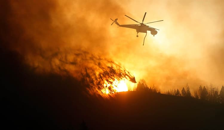 Image d'illustration pour Incendies aux Etats-Unis : alerte maximale