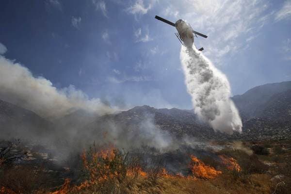 Image d'illustration pour Incendies aux Etats-Unis : alerte maximale