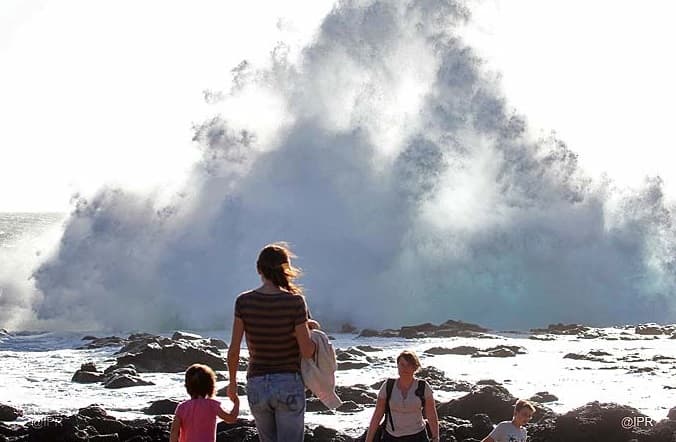 Image d'illustration pour Dom Tom : Forte houle à la Réunion