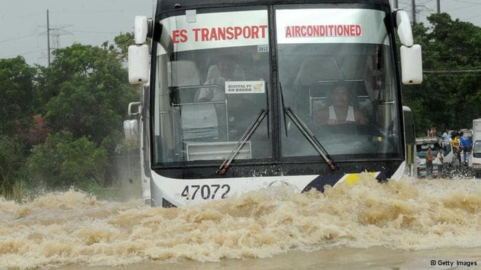 Image d'illustration pour Typhon Nari / Santi (Philippines - Vietnam)